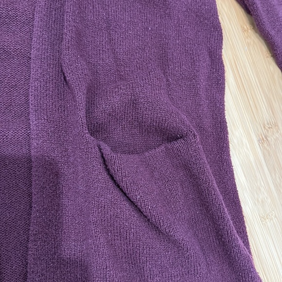 Maroon cardigan - Picture 4 of 7